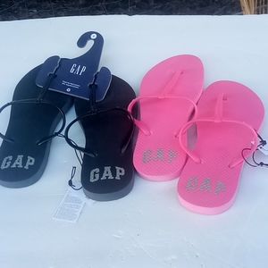 Two pair GAP Beach Flip Flop Sandals. Pink & Black. Size 8